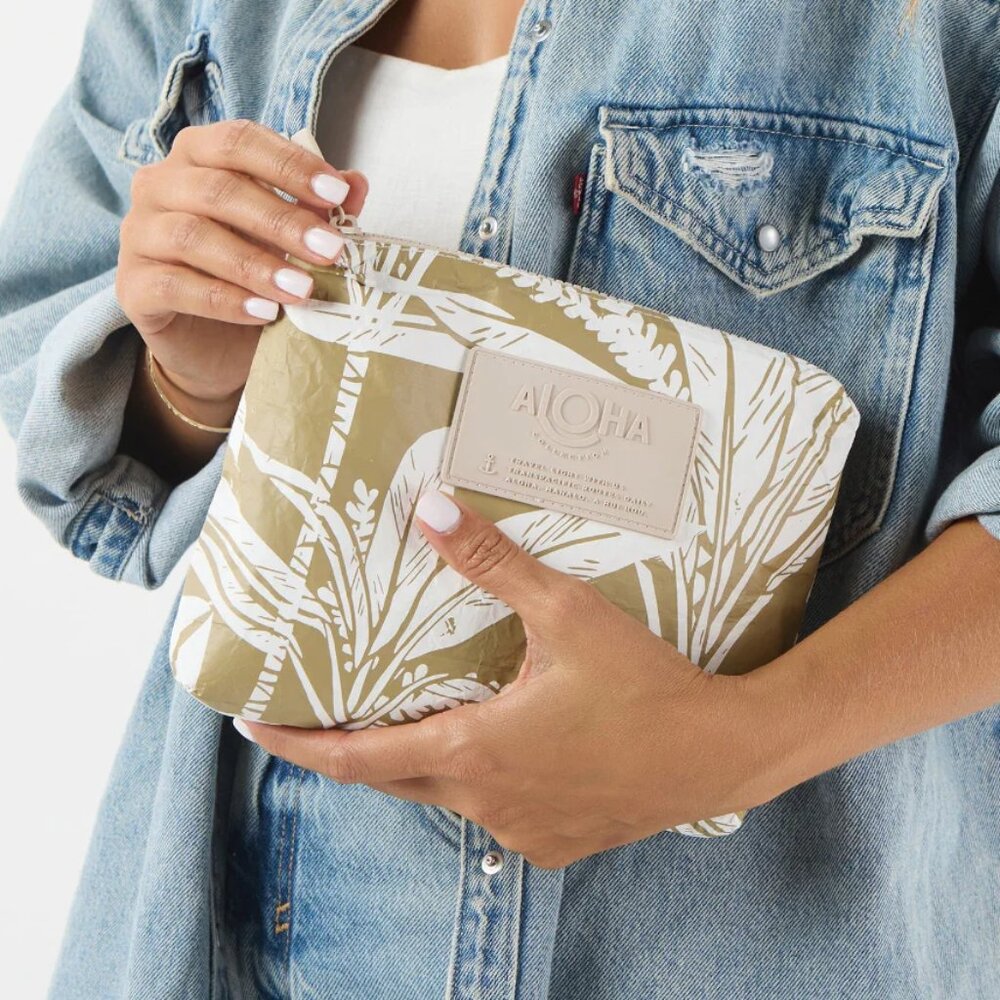 ALOHA Collection Small Pouch - Ti Leaf Latte